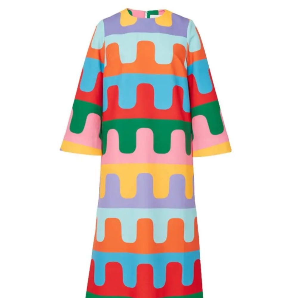 In search of SIZE M